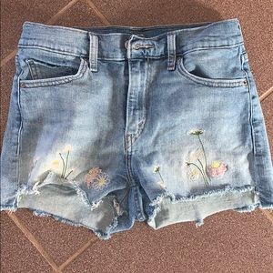 Levi’s Jean shorts with sewn pattern